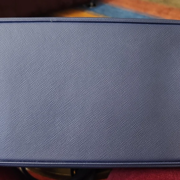 Prada Saffiano Lux Galleria Tote – Blue – Excellent Condition w/card - Picture 3 of 16